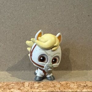 Disney doorables technicolor maximus